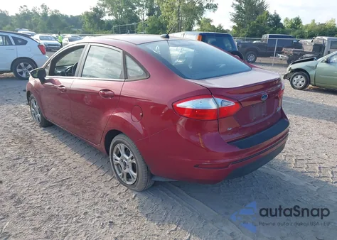 2014 Ford Fiesta Se z USA, uszkodzony, nr VIN 3FADP4BJ7EM240375